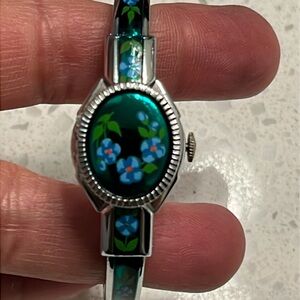 Vintage  green blue florals Peek~A~Boo Halcyon Watch